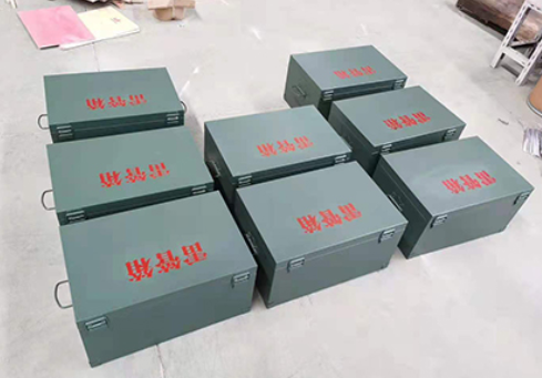 娄烦炸药箱和雷管箱一般是怎么存放的？